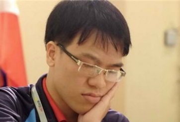 Quang Liêm chiến thắng ván đầu tiên giải cờ vua quốc tế